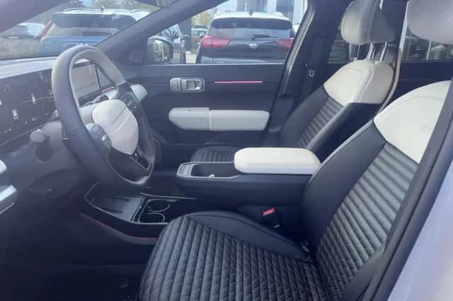 Kia EV4 (2025) thumbnail 18