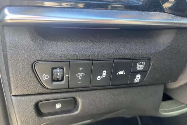 Kia Niro (2020) thumbnail 11