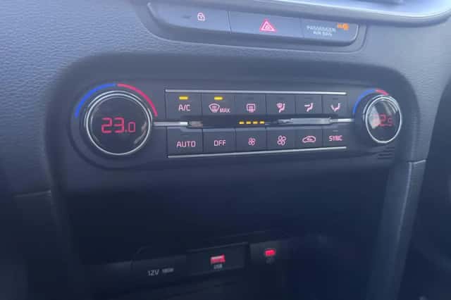 Kia Ceed Sportswagon (2025) thumbnail 8