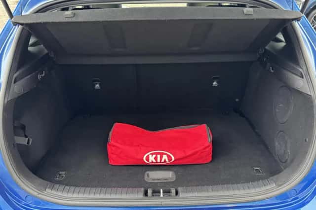 Kia Ceed (2018) thumbnail 13