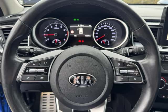 Kia Ceed (2018) thumbnail 21