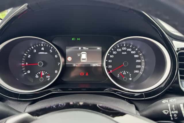 Kia Ceed (2018) thumbnail 22
