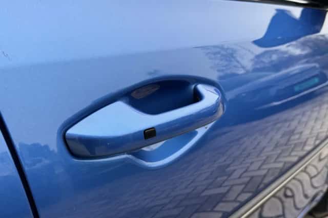 Kia Ceed (2018) thumbnail 9