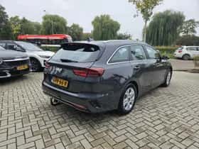 Kia Ceed Sportswagon (2024) thumbnail 4