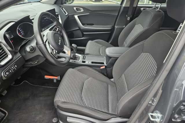 Kia Ceed Sportswagon (2024) thumbnail 7