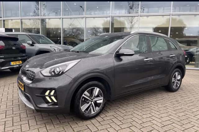 Kia Niro (2021) thumbnail 1