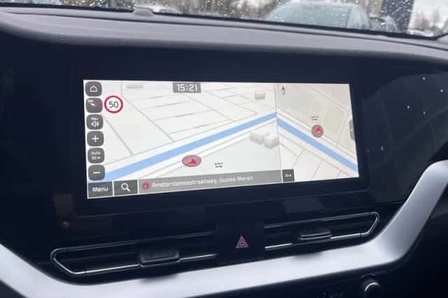 Kia Niro (2021) thumbnail 11