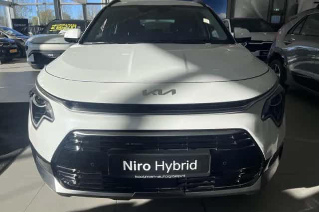 Kia Niro (2025) thumbnail 3