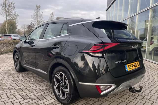 Kia Sportage (2024) thumbnail 3