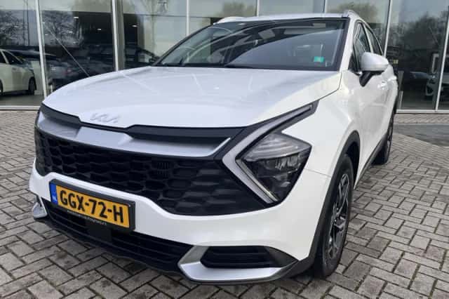 Kia Sportage (2024) thumbnail 3