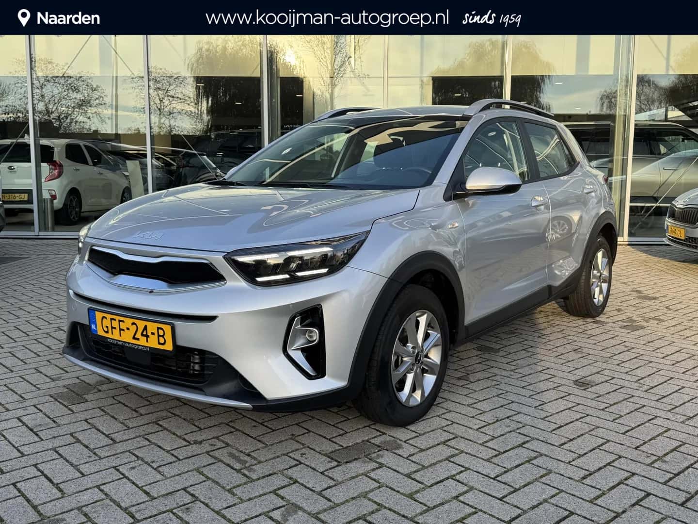 Kia Stonic (2024) — foto 1