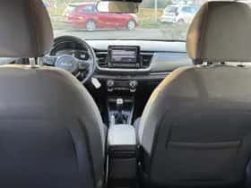 Kia Stonic (2024) thumbnail 13
