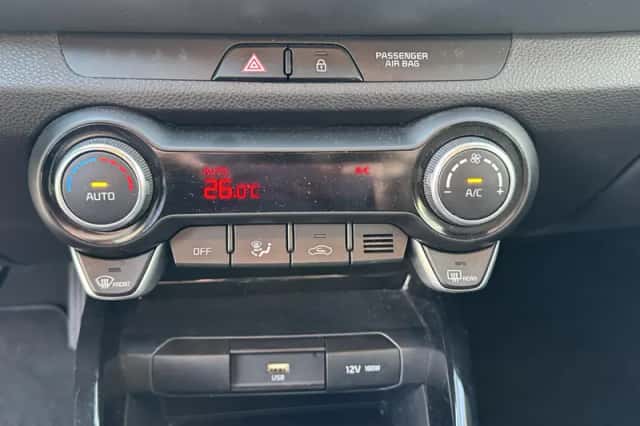 Kia Stonic (2024) thumbnail 24