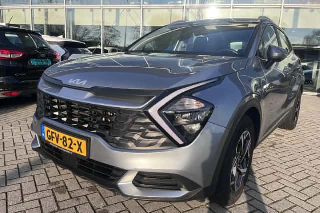 Kia Sportage (2024) thumbnail 3