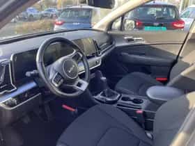 Kia Sportage (2024) thumbnail 6