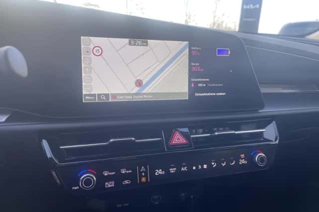 Kia Niro EV (2025) thumbnail 12