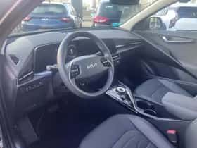 Kia Niro EV (2025) thumbnail 8
