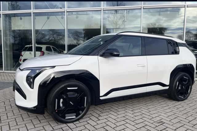 Kia EV3 (2026) thumbnail 1