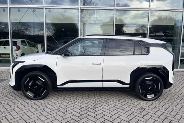 Kia EV3 (2026) thumbnail 3