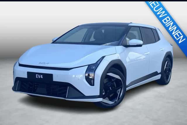 Kia EV4 (2025) thumbnail 1