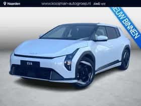 Kia EV4 (2025) thumbnail 1