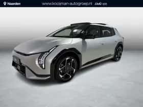 Kia EV4 (2026) thumbnail 1