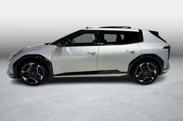 Kia EV4 (2026) thumbnail 3