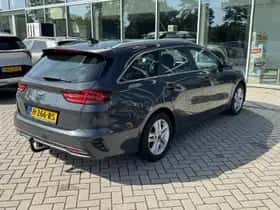 Kia Ceed Sportswagon (2020) thumbnail 2