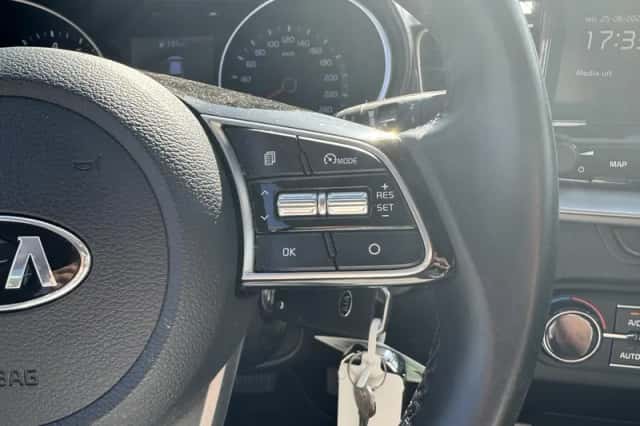 Kia Ceed Sportswagon (2020) thumbnail 14