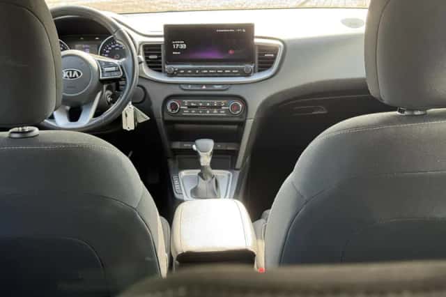 Kia Ceed Sportswagon (2020) thumbnail 20