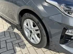 Kia Ceed Sportswagon (2020) thumbnail 8