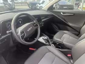Kia Niro EV (2024) thumbnail 13