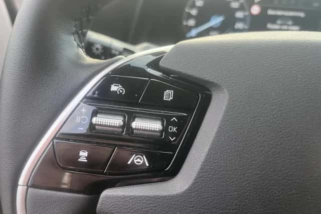 Kia Niro EV (2024) thumbnail 8
