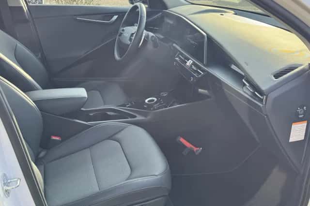 Kia Niro (2025) thumbnail 9