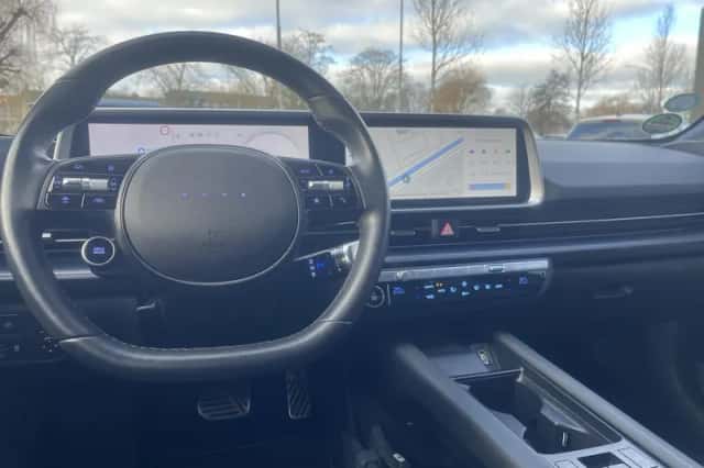 Hyundai Ioniq 6 (2024) thumbnail 21
