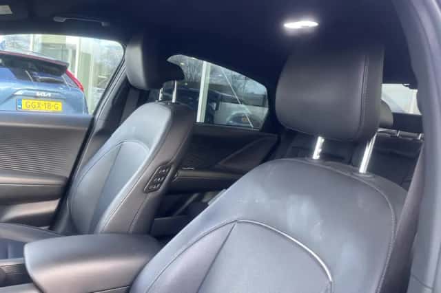 Hyundai Ioniq 6 (2024) thumbnail 9