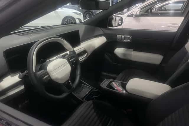 Kia EV4 (2026) thumbnail 6