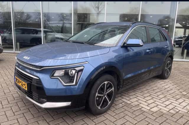 Kia Niro (2025) thumbnail 1