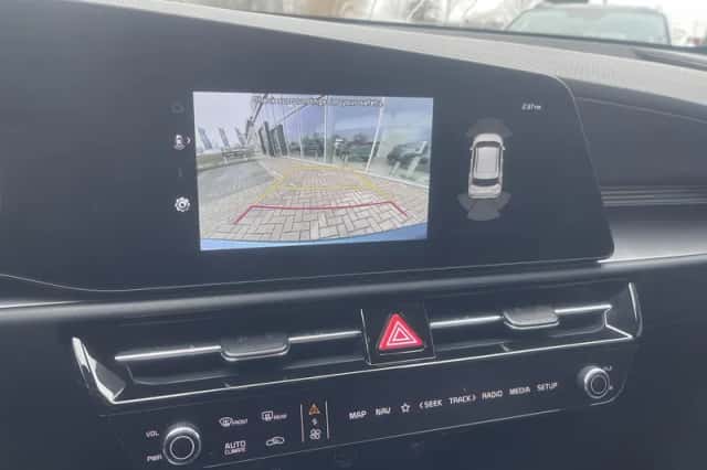 Kia Niro (2025) thumbnail 11