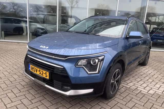 Kia Niro (2025) thumbnail 3