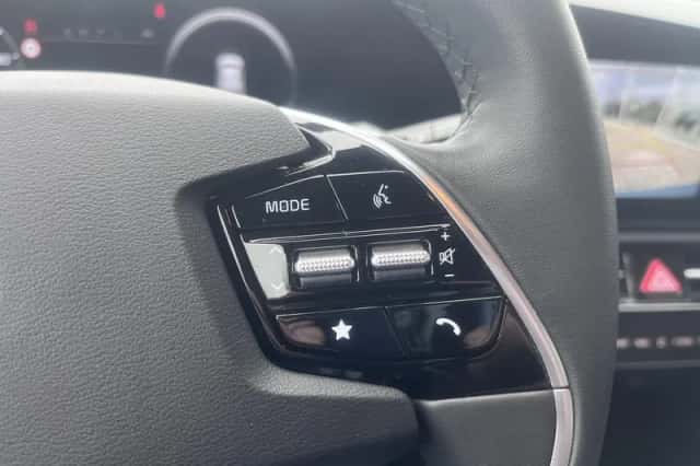 Kia Niro (2025) thumbnail 10