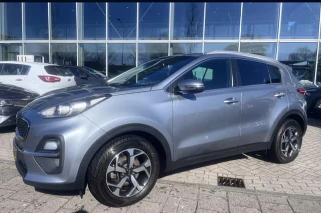 Kia Sportage (2021) thumbnail 1