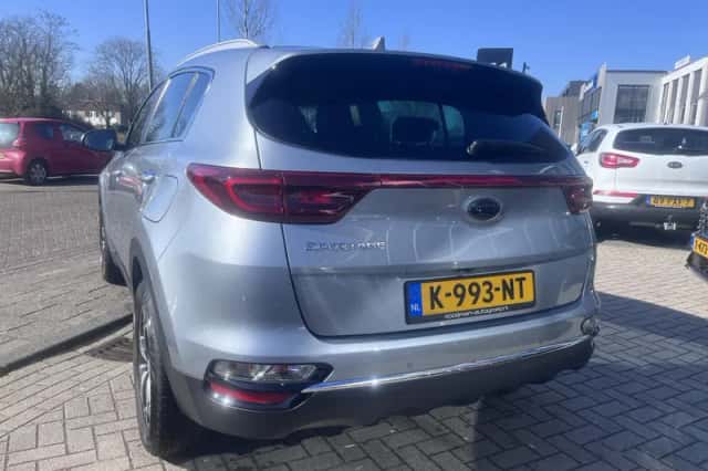 Kia Sportage (2021) thumbnail 5