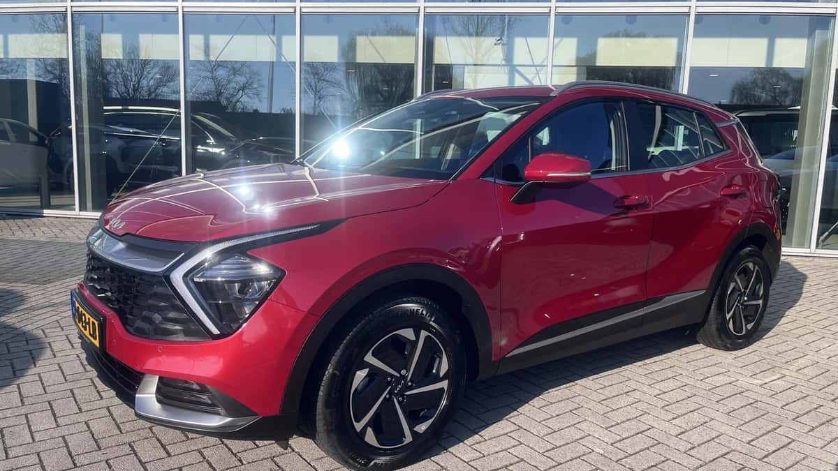 Kia Sportage (2022) — foto 1