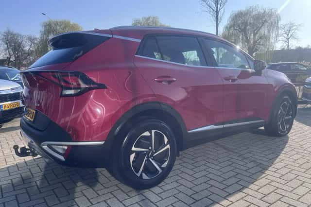 Kia Sportage (2022) thumbnail 5