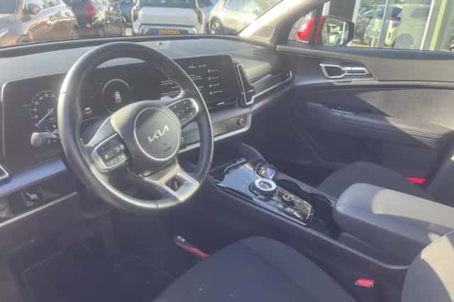 Kia Sportage (2022) thumbnail 9