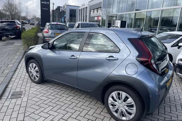 Toyota Aygo (2024) thumbnail 2