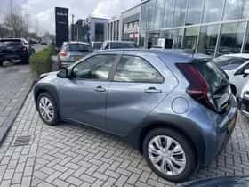 Toyota Aygo (2024) thumbnail 4