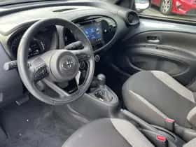 Toyota Aygo (2024) thumbnail 9