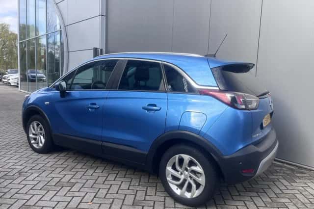 Opel Crossland X (2019) thumbnail 2